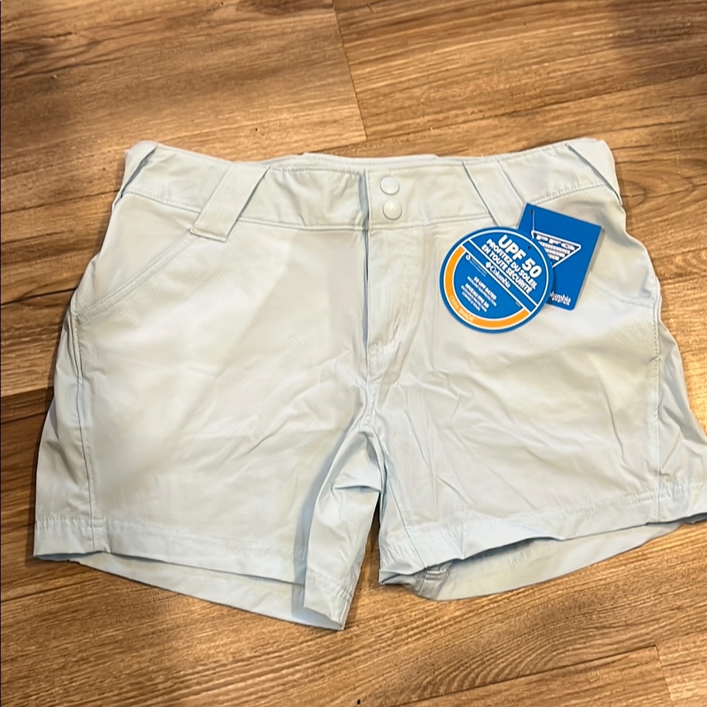 Columbia Blue Cargo Shorts Lightweight Summer Essential